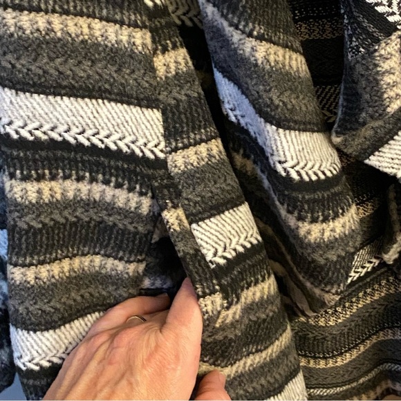 Jack by BB Dakota Belted Cardigan Knit Sweater Women's S Southwest Fleece Black - Picture 5 of 12